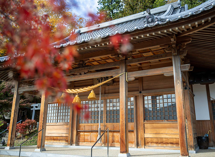 湯神社